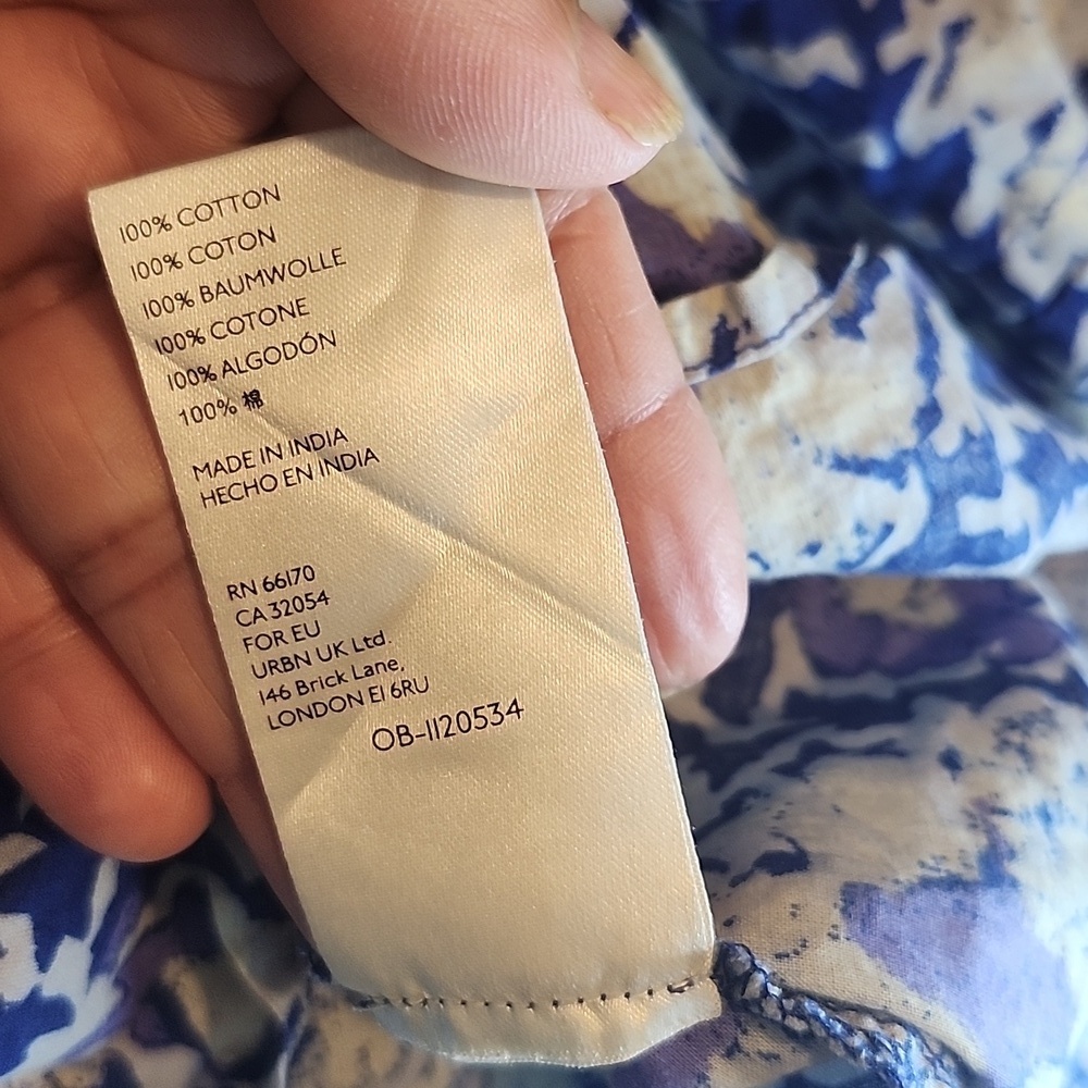 Free People Blue and Cream Floral Blouse - Picture 13 of 13
